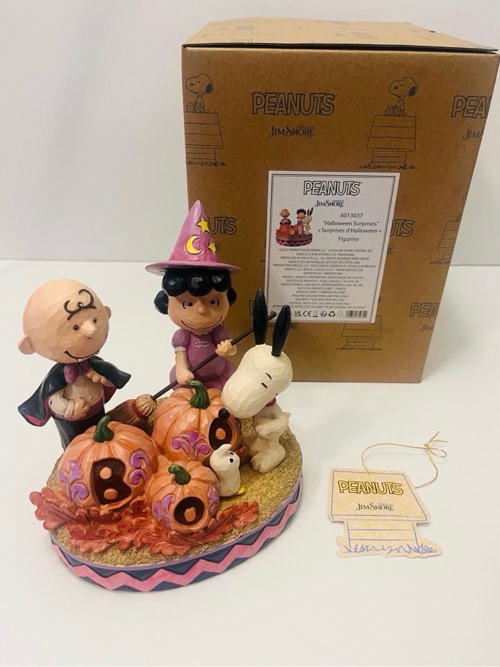 Peanuts Jim Shore Halloween Surprises Lighted Figure Charlie Brown Snoopy Lucy